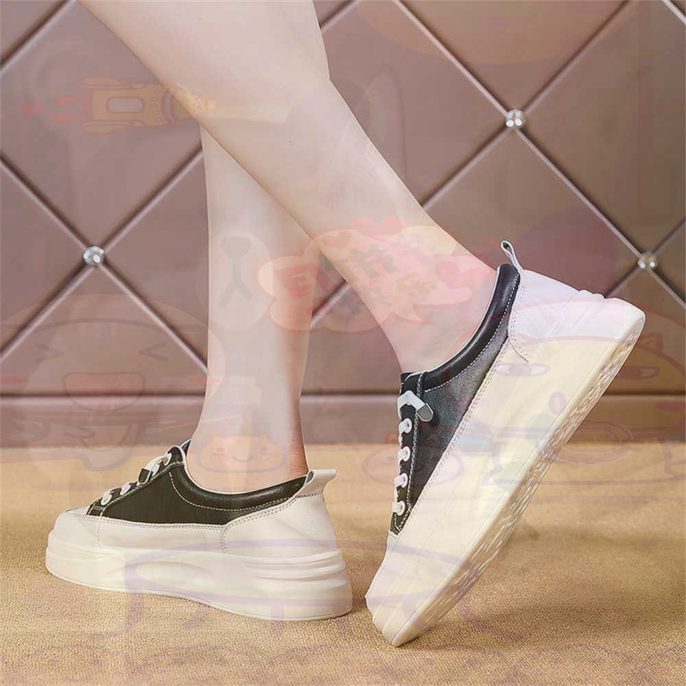 Vintage Fashion Collecting And Wearing Designer Classics - Sepatu Pantofel Chunky Berenda Sepatu Olahraga